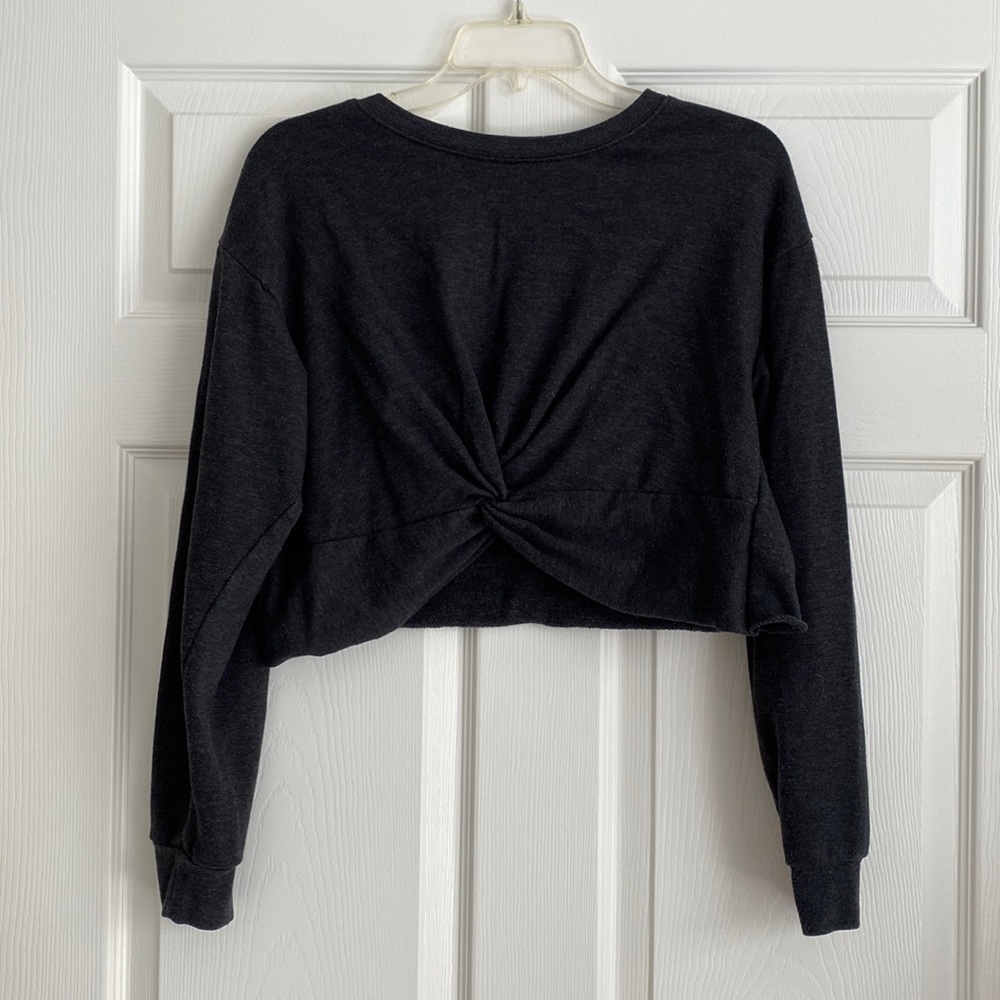 Cropped sweatshirt
